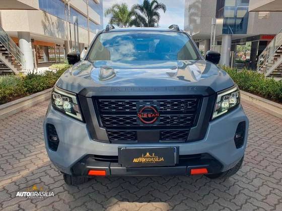 NISSAN FRONTIER 2.3 16V TURBO DIESEL PRO4X CD 4X4 AUTOMÁTICO NISSAN FRONTIER 2.3 16V TURBO DIESEL PRO4X CD 4X4 AUTOMÁTICO
